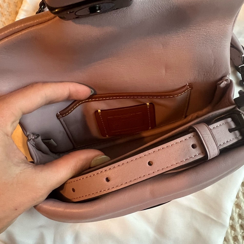 Coach Pillow Mini Tabby leather crossbody bag - Picture 5 of 15